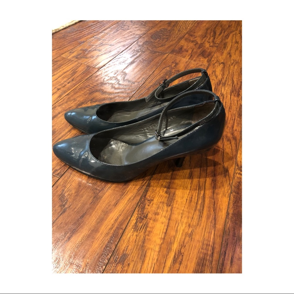 ELLE teal patent leather heel ankle strap size 39